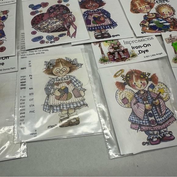 Vignette Impressions Lot of 20 Iron-On Dye Button Boy 3-515 and Angel - Picture 9 of 13